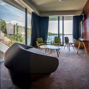 HOTEL NAVIS