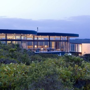 SOUTHERN OCEAN LODGE